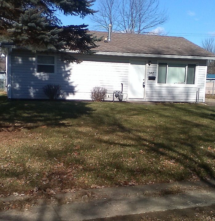 1st image of 142 Hollybrook Dr