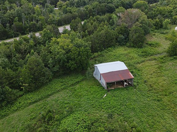 2nd image of Wells Hill Ln