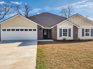 3564 Desirable Dr, Valdosta, GA 31601