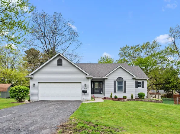 901 Milton St, Valparaiso, IN 46385
