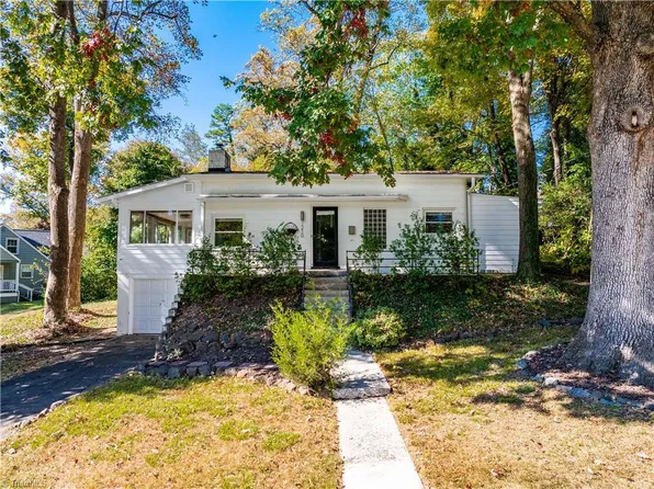 1210 Kenwood St, Winston Salem, NC 27103