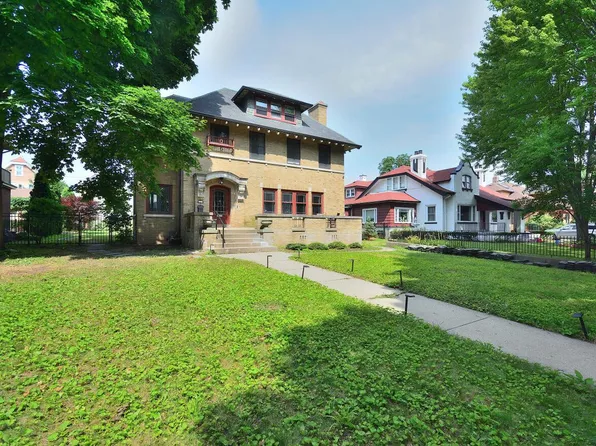 2019 North Hi Mount BOULEVARD, Milwaukee, WI 53208