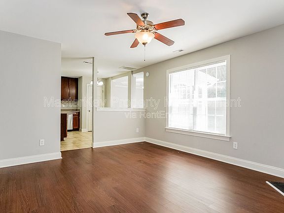 4th image of 225 Braxman Ln