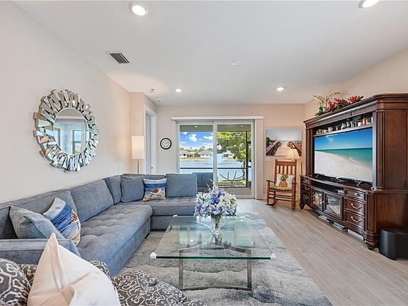 4th image of 1036 Tranquil Brook DR