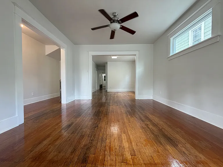 250 Elm St #1 — Photo 2