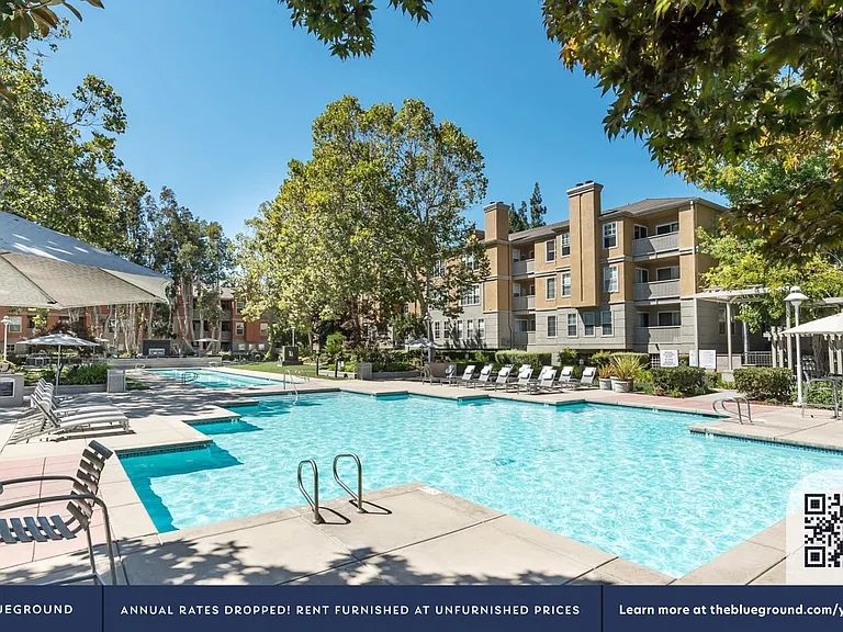 Building's Swimming pool
