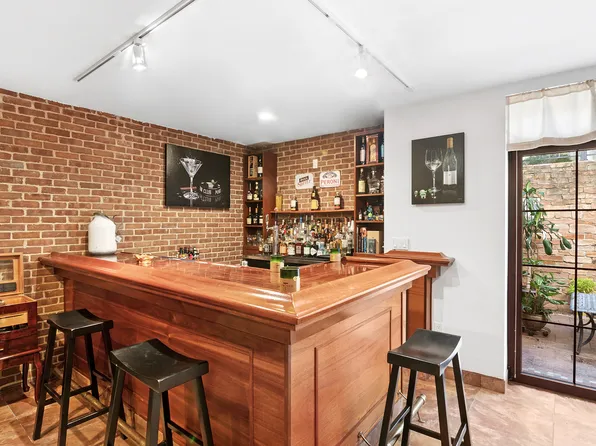 240 Battery Avenue image 15 of 21