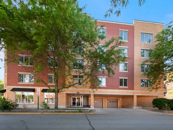 8000 Kilpatrick Ave Unit 2E, Skokie, IL 60076