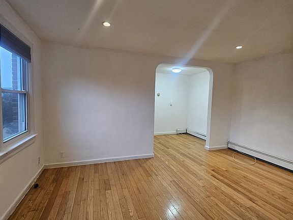 2nd image of 6 S Carpenter Ter APT 2L