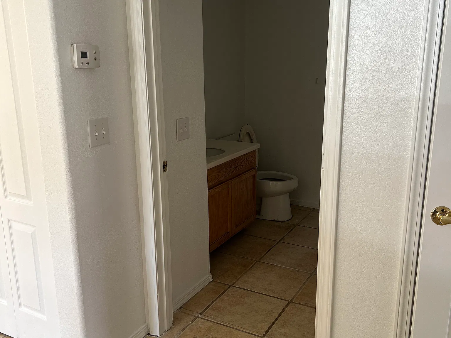 2 bed, 1056 sqft, $1,400 — Photo 3