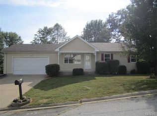 312 Martella Dr, Louisiana, MO 63353
