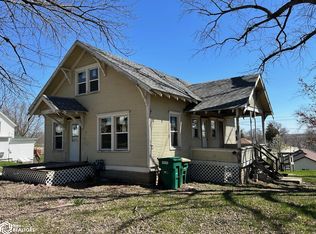 1106 Nodaway St, Corning, IA 50841