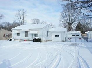 1478 Fry Rd, Greenwood, IN 46142