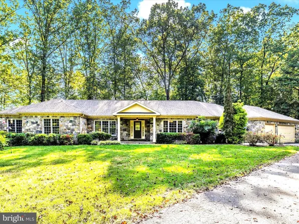 11589A Nor Ray Cir, Ijamsville, MD 21754