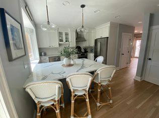 496 E 7th St #2, South Boston, MA 02127