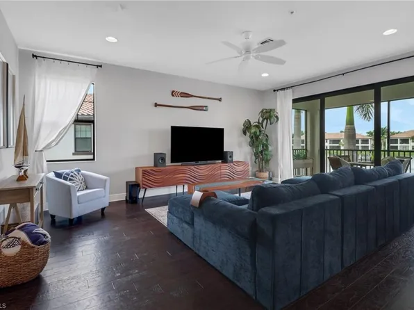 15185 Butler Lake DR SW #201, NAPLES, FL 34109