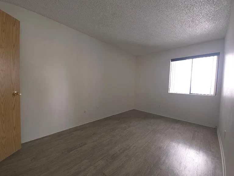 8701 Huron St #2-101 — Photo 10
