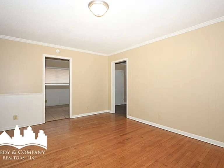4227 Kenosha Rd — Photo 17