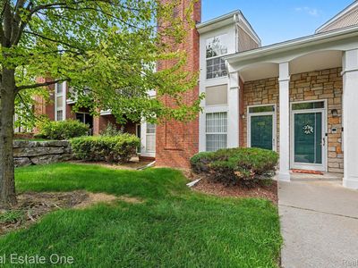 4576 Berkshire Dr #24, Sterling Heights, MI, 48314
