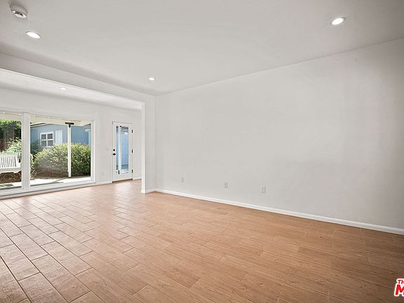 4th image of 7360 Caldus Ave