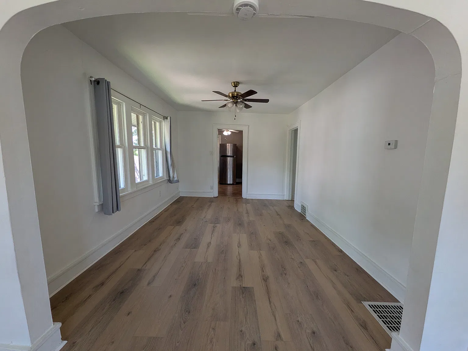 2 bed, 900 sqft, $1,675 — Photo 1