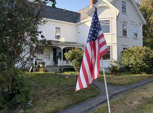 5 Prospect St - 4, Henniker, NH 03242