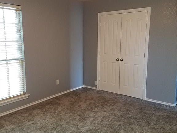 3rd image of 5004 Skymeadow Dr