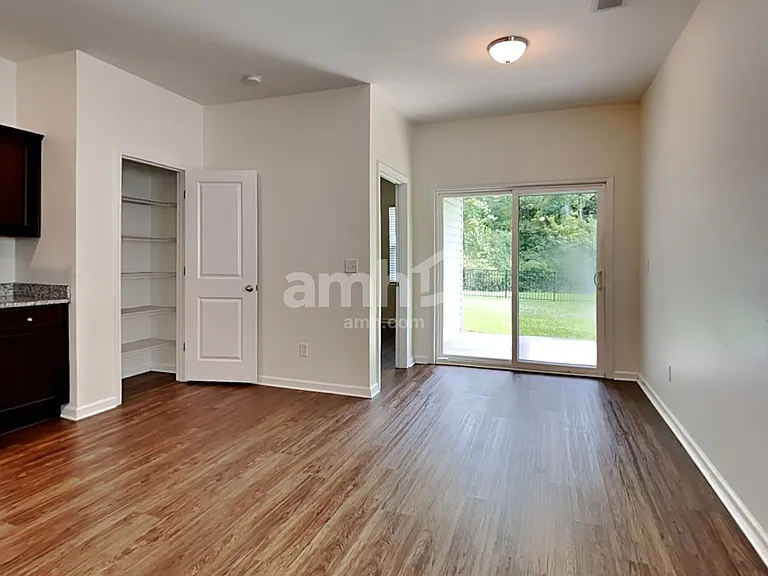 132 Orion Way — Photo 4