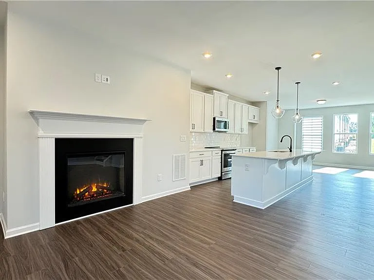 1475 Creekside Cir NW — Photo 15