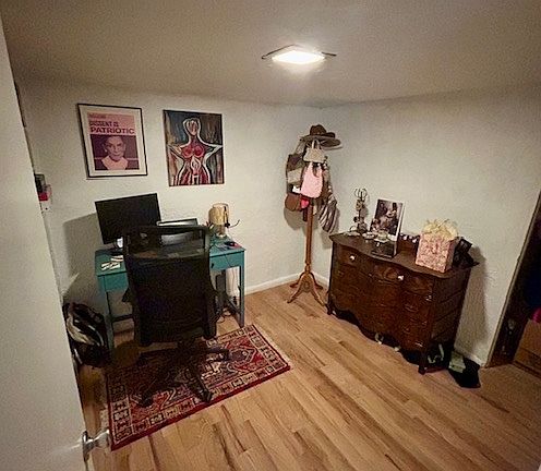 3rd image of 3058 N Marion St #4D