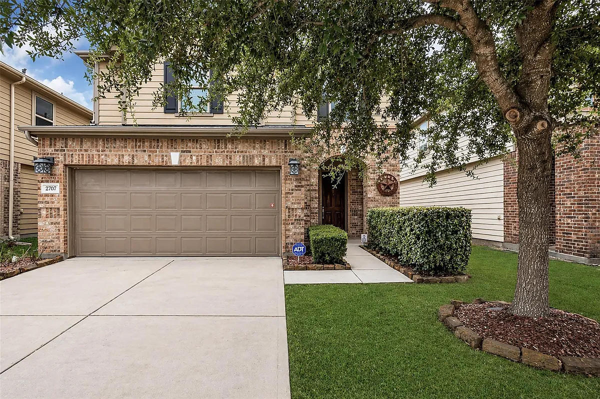 Building Photo - 2707 Volute Ct