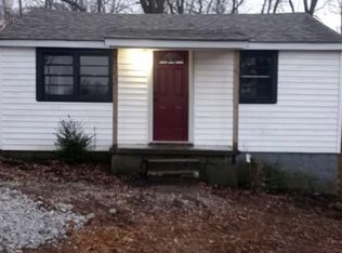 413 Rineyville Big Springs Rd, Radcliff, KY 40160