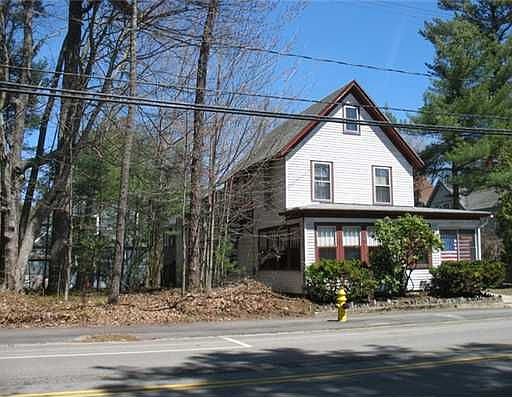 2nd image of 44 Temple Ave