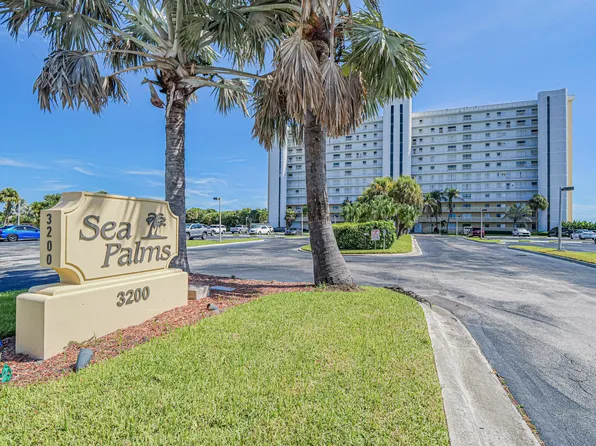 3200 N HIGHWAY A1A #1004, Hutchinson Island, FL 34949