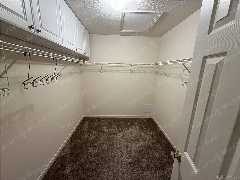 3433 Surry Ridge Way — Photo 31