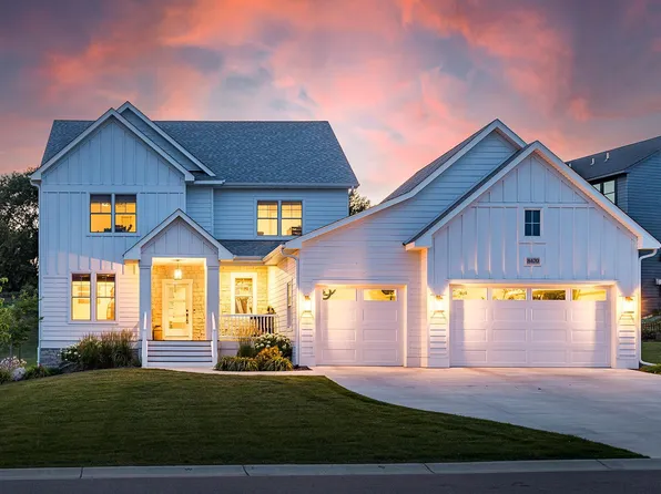 8470 Hillpointe Ln, Victoria, MN 55386