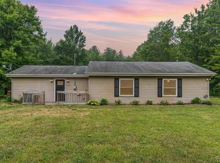 6589 N Magruder Rd, Coleman, MI 48618