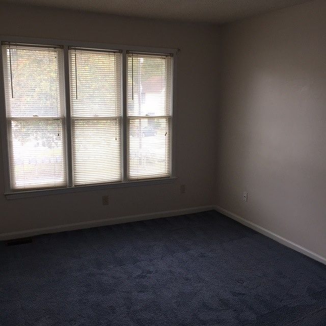 2nd image of 10 Palomino Ct