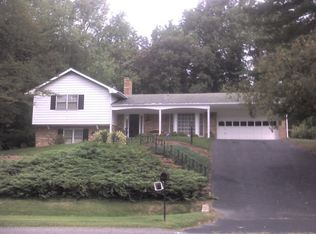 11400 Maryvale Rd, Upper Marlboro, MD 20772