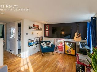 2124 Christian St, Philadelphia, PA 19146