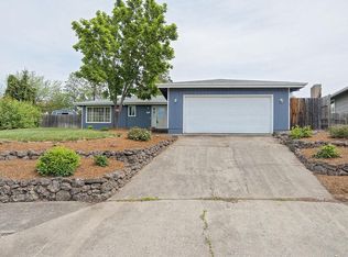 625 Kings Ct, Central Pt, OR