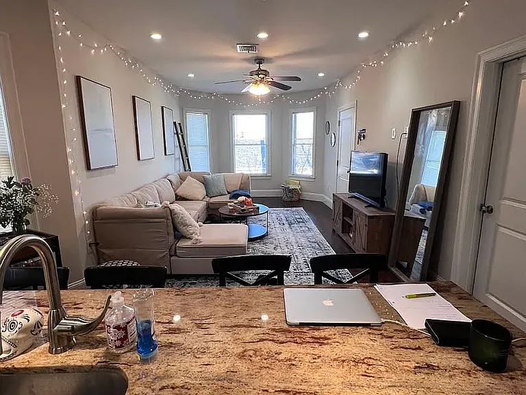 5 Sudan St #3 — Photo 16