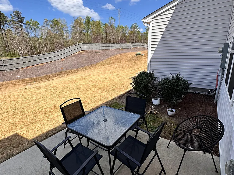Verona Dr — Photo 10