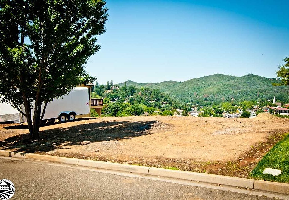 1st image of 468 Sundown Ln