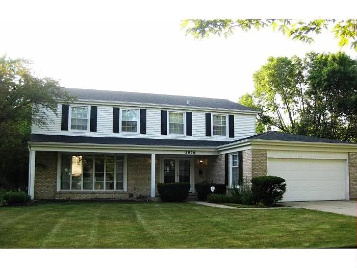 3036 Maple Leaf Dr photo 1