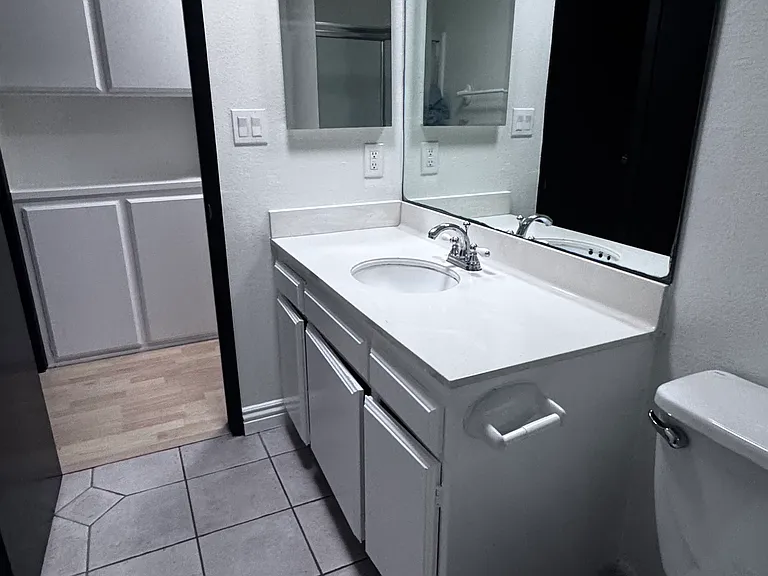 120 Brooks Ave #21 — Photo 17