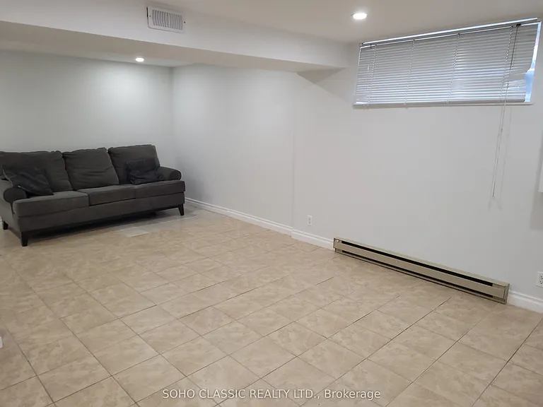 71 Belfry Dr #2 — Photo 15