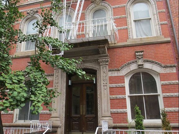2nd image of 22 King St APT 19