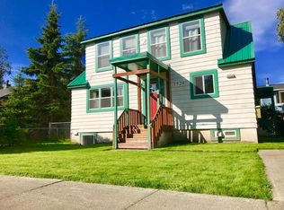 1528 Kinnikinnick St UNIT B, Anchorage, AK 99508