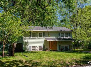 1922 Clare Rd, Lawrence, KS 66046